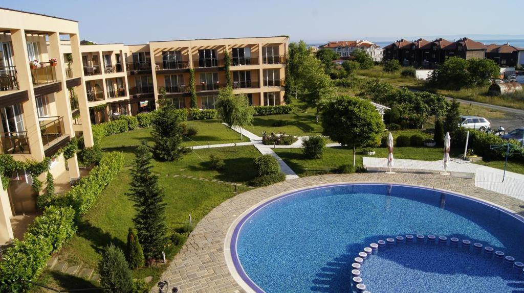 Sozopoli Hills Апартамент Б18 Apartment Luaran gambar